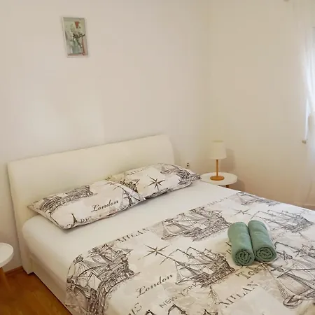 Apartment Joja *