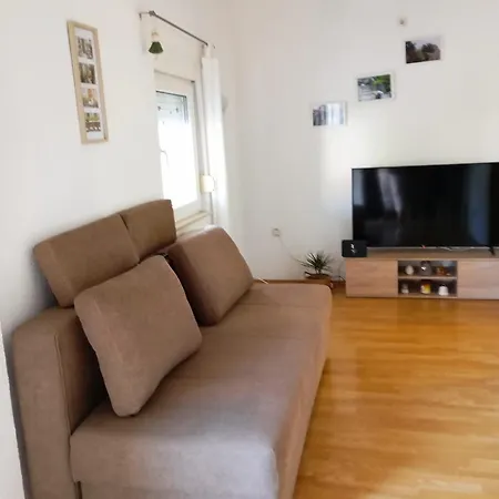 Apartment Joja *