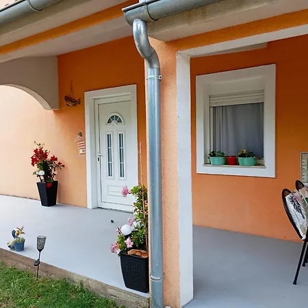 Apartment Joja Biograd Na Moru